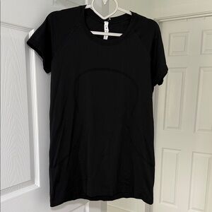 lululemon athletica Black Swifly Short Sleeve Tee